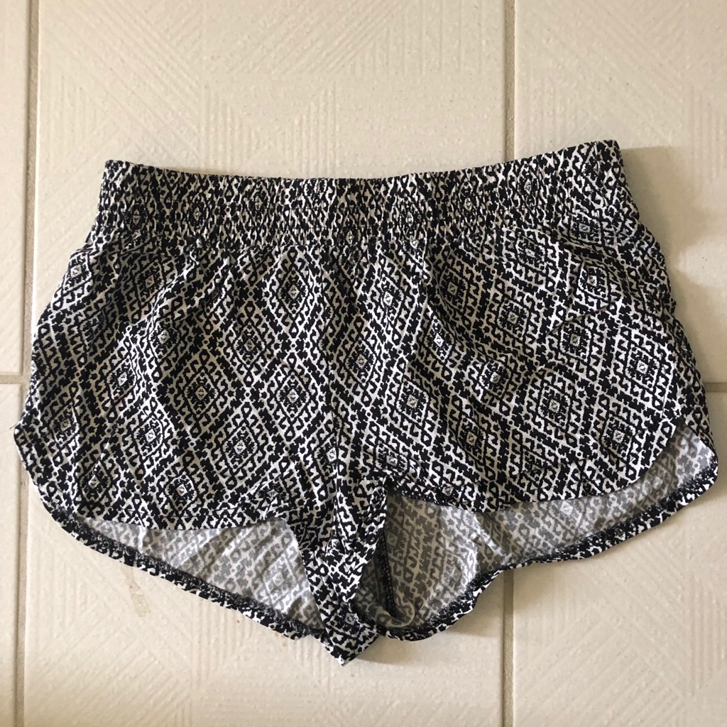 Consignment Printed Shorts